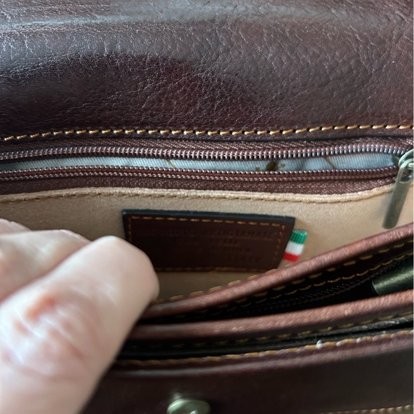 Leather crossbody - saddle bag style from ITL. Never used - Picture 6 of 14